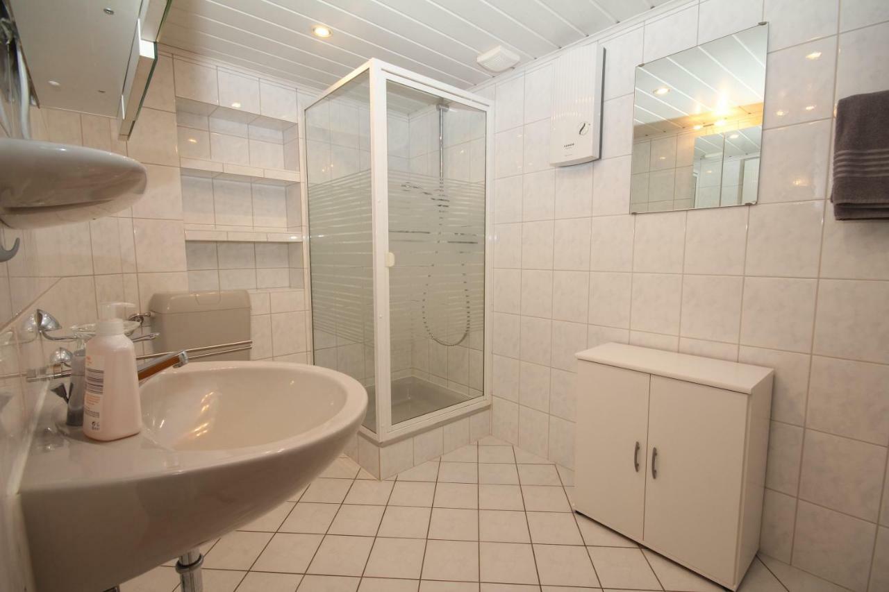 Ferienwohnung Ehlen Im Alten Winzerhaus Zeltingen-Rachtig Extérieur photo